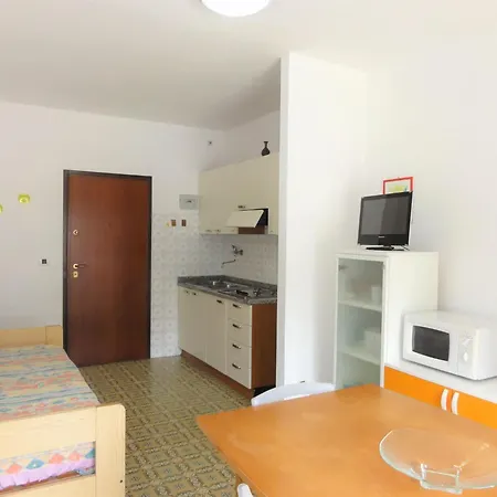 Family Comfort Just 300mt From The * Bibione